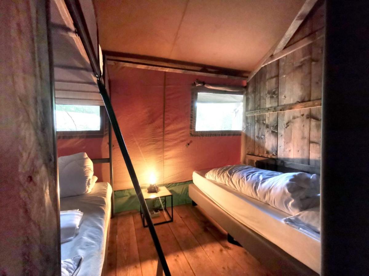 Glamping In Nature By Outdoors ホルテン エクステリア 写真